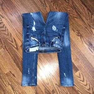 Zara Jeans - Zara Trafaluc Ripped Jeans Zara Jeans - Zara Trafaluc Ripped Jeans